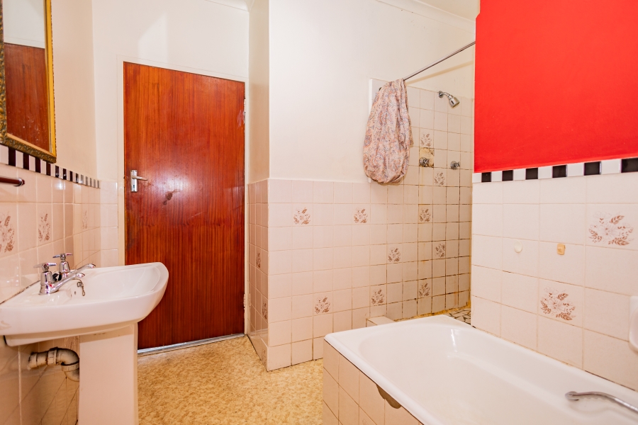 3 Bedroom Property for Sale in St Dumas Western Cape